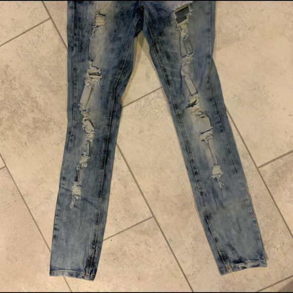 Distressed skinny acid wash jeans - Picture 2 of 5